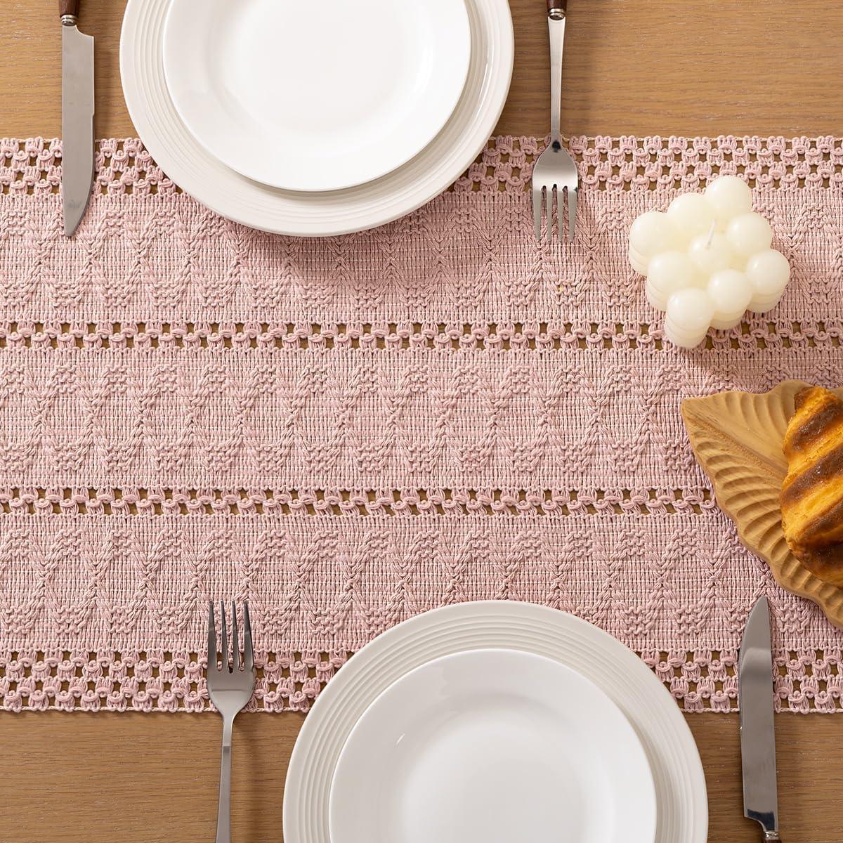 Tablecloth size guide with measurements and seat capacity for different shapes and sizes, branded as elrene Home Fashions.