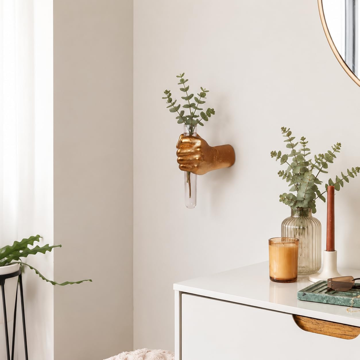 gold-wall-sculptures-hand-vases-home-decor-wall-mount-art-sculpture-unique-wall-art-statue-funky-flower-vase-decorations-modern-eclectic-hanging-decor-glass-test-tube-vase