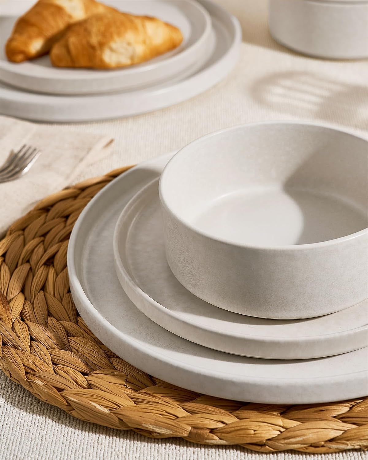 nebula-24-piece-dinnerware-set-matte-beige-white