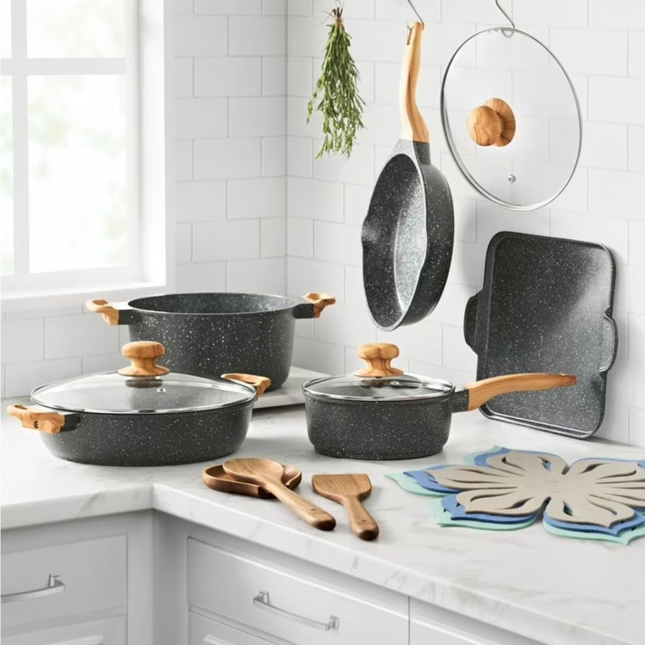 pioneer-woman-prairie-signature-14-piece-cast-aluminum-cookware-set-charcoal-speckle