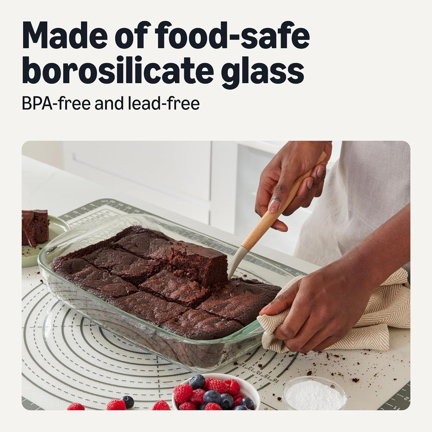 glass-baking-dishes-with-bpa-free-lids-6-piece-bakeware-set-borosilicate-glass-oven-safe-up-to-752-f-non-slip-and-stackable-dishwasher-safe-linen-gray
