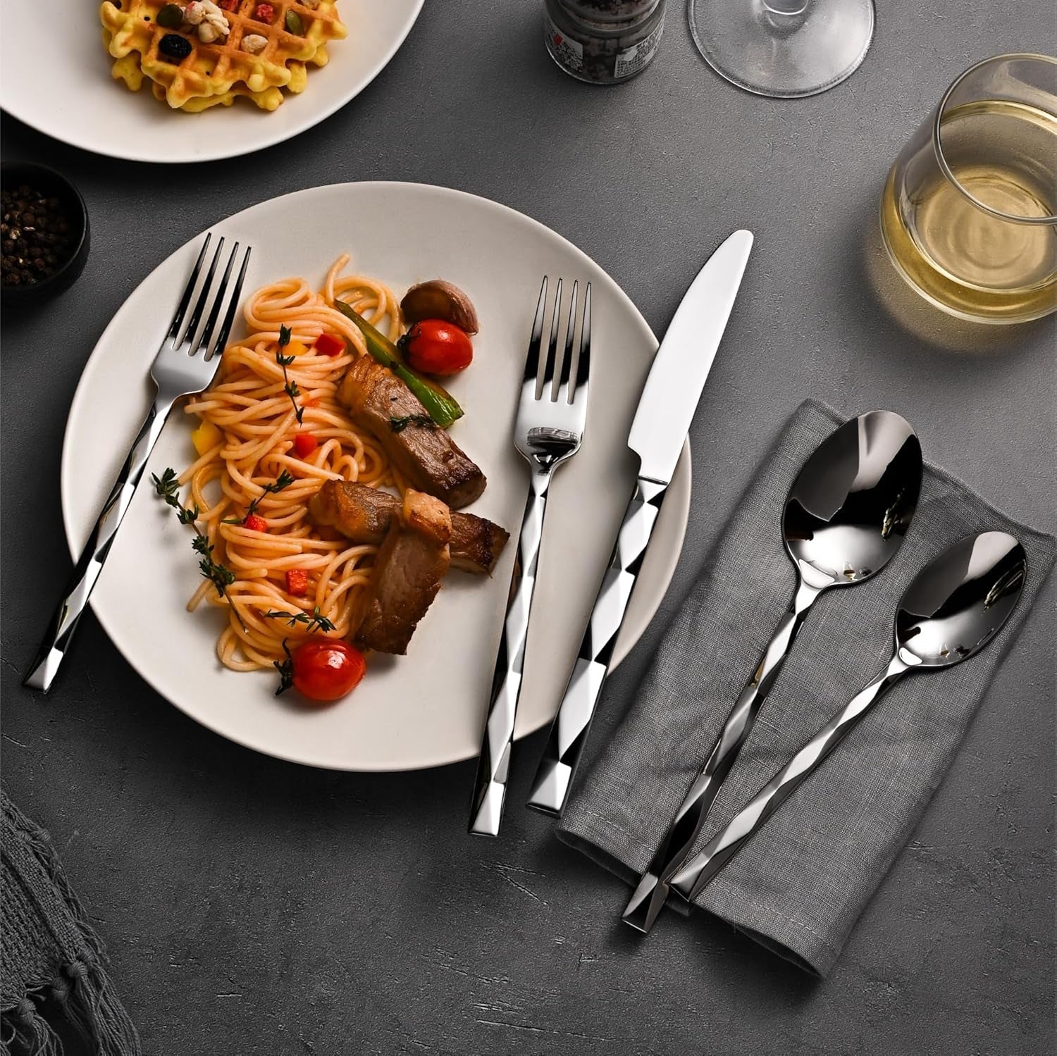 20-piece-18-10-silverware-set-stainless-steel-flatware-cutlery-set-for-4