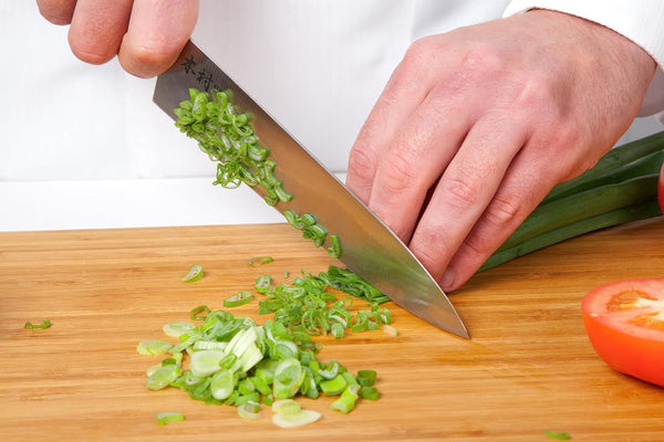 Chef Knife, [Made in Japan], 8 Inch Professional Kitchen Knife, Ultra Sharp High Carbon Molybdenum Stainless Steel Gyuto Knife, Chefs Knife with Ergonomic Handle - Japanese Chef'S Knife6