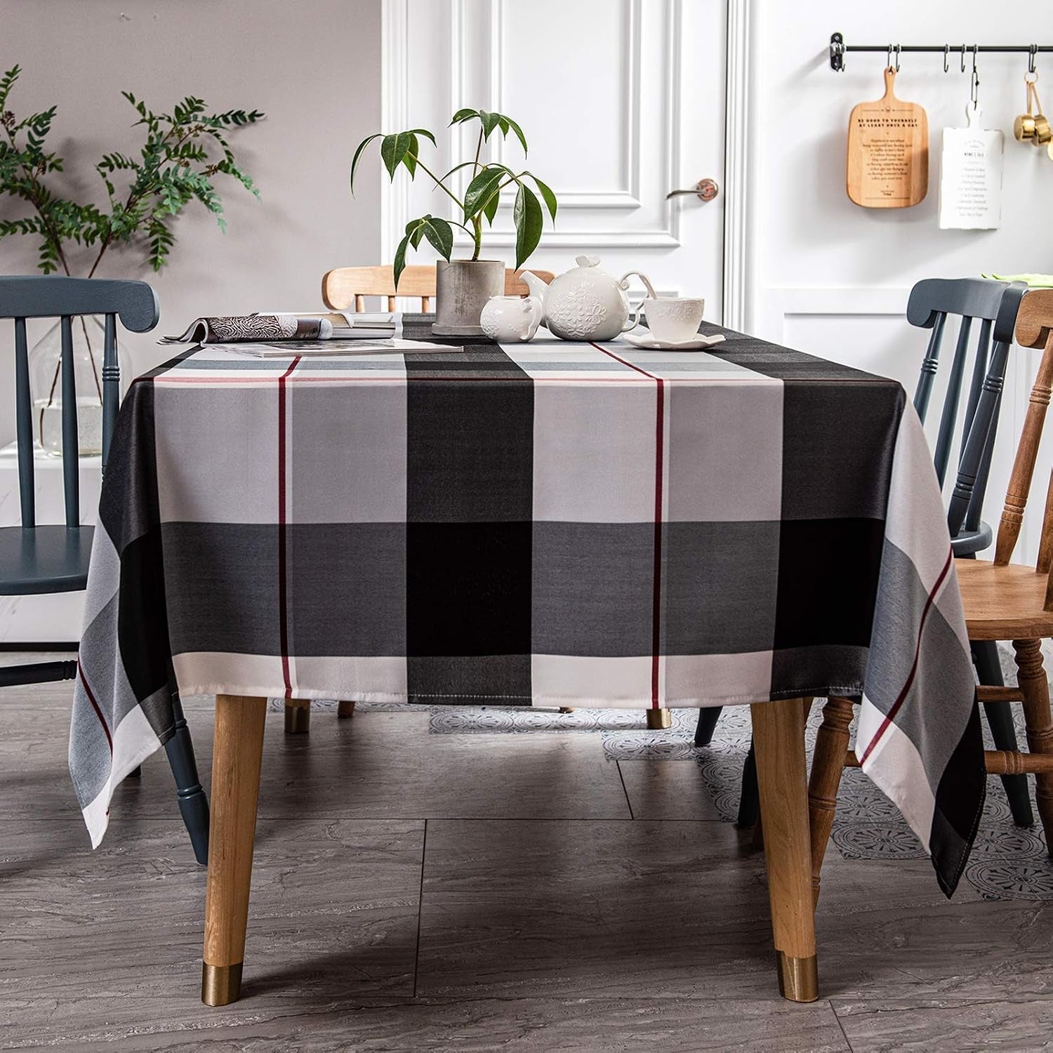 rectangle-plaid-check-tablecloth-holiday-outdoor-checkered-table-cover-waterproof-wrinkle-resistant-classic-tabletop-decoration-party-kitchen-dining-room-52-x-70-black