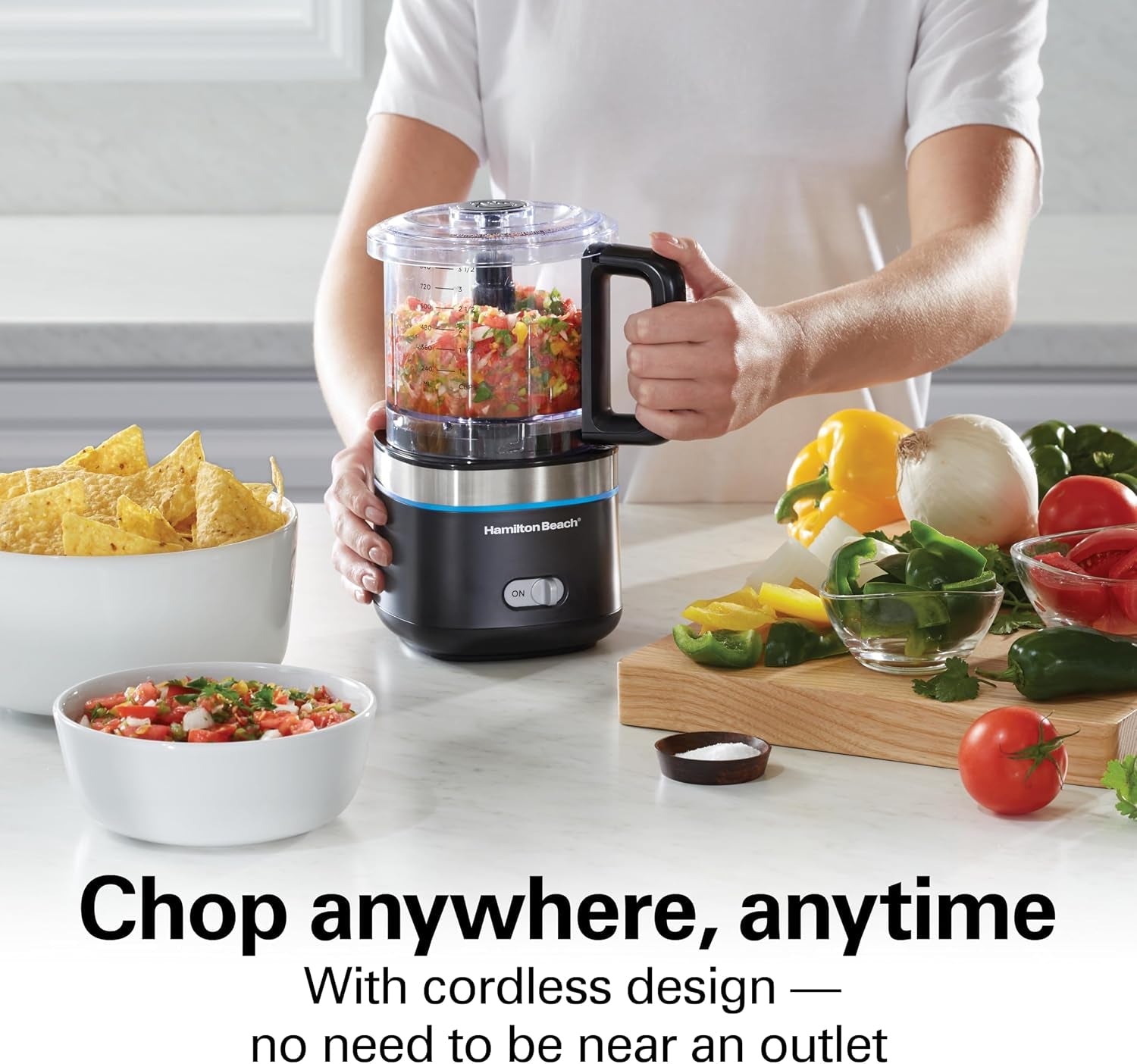 powerful-cordless-mini-food-processor-vegetable-chopper-4-cup-capacity-fast-recharging-includes-power-adapter-chop-puree-emulsify-grind-anywhere-dishwasher-safe-black