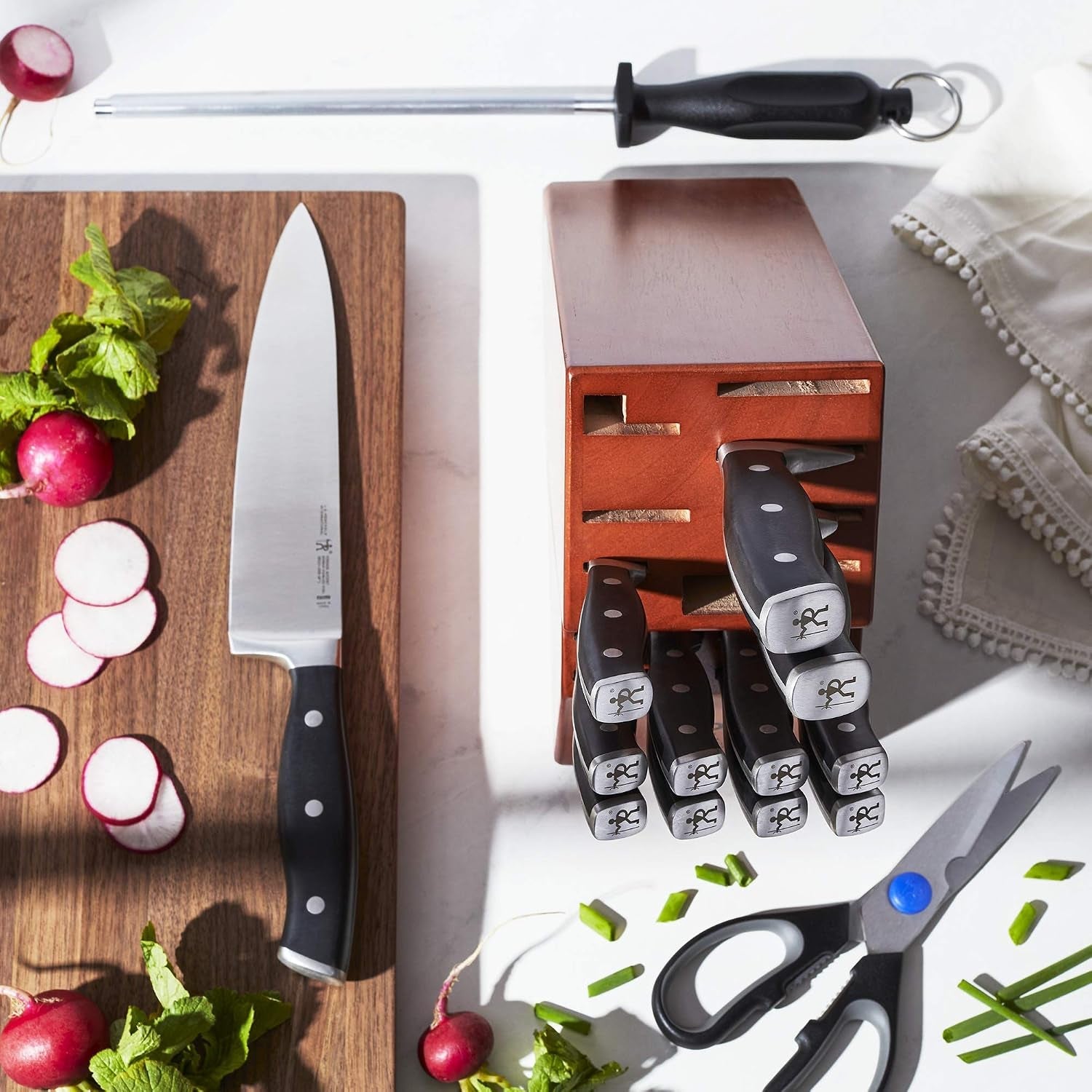 henckels-forged-accent-15-pc-knife-block-set