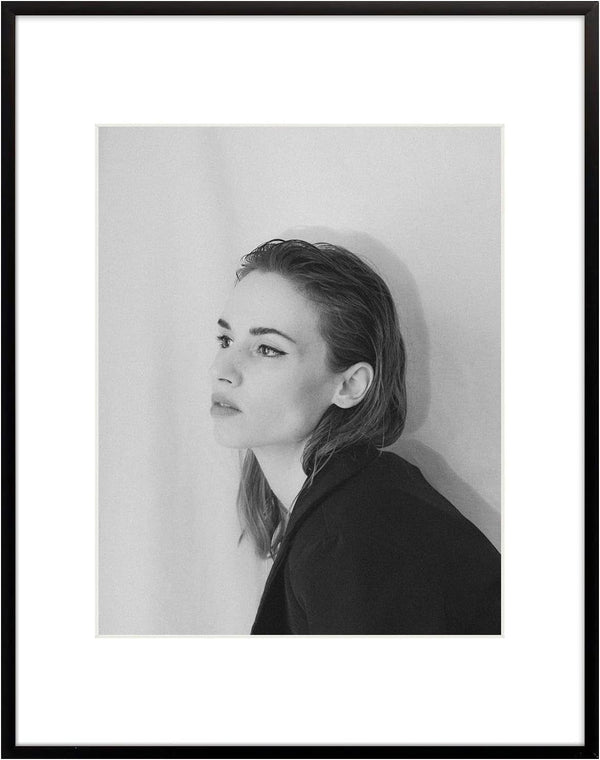 11X14 Black Aluminum Frame with White Mat, Real Glass1
