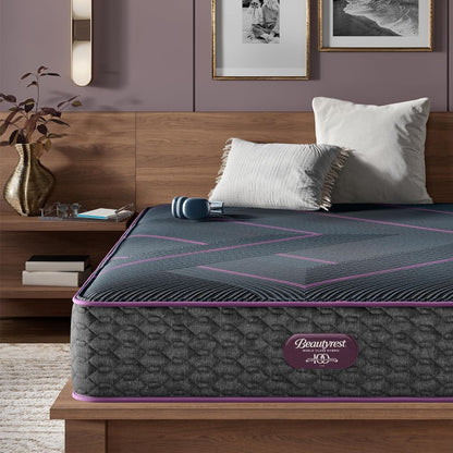Beautyrest World Class Level Three Firm 13" Hybrid King Mattress11