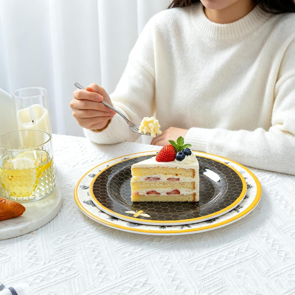 floral-bee-melamine-dinnerware-set-18piece-unbreakable-plates-and-bowls-set