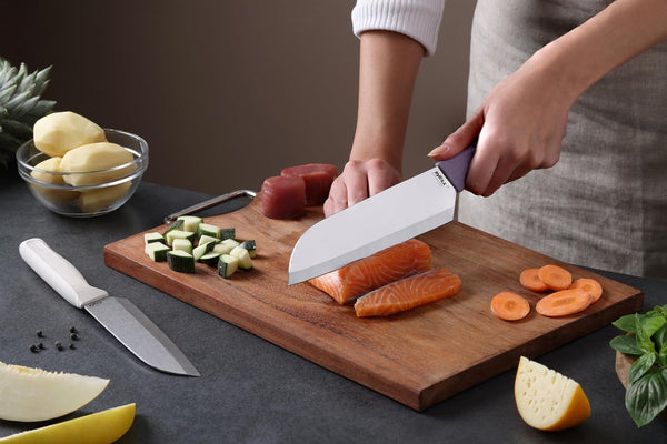 Classic 2 Piece Santoku Knife Set, Stainless Steel 15° Hollow-Ground Blades, Ergonomic Wheat Straw Handles, Finger Guard & Blade Covers, Dishwasher Safe7