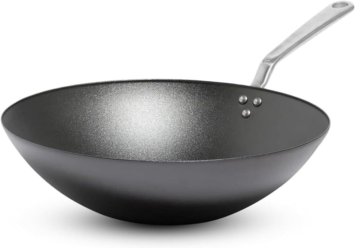 made-in-cookware-13-seasoned-carbon-steel-wok-professional-cookware-crafted-in-sweden-induction-compatible