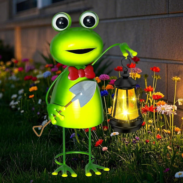 Solar Garden Lights 13.78In Tall Metal Frog Statue with Solar Lantern Decor1
