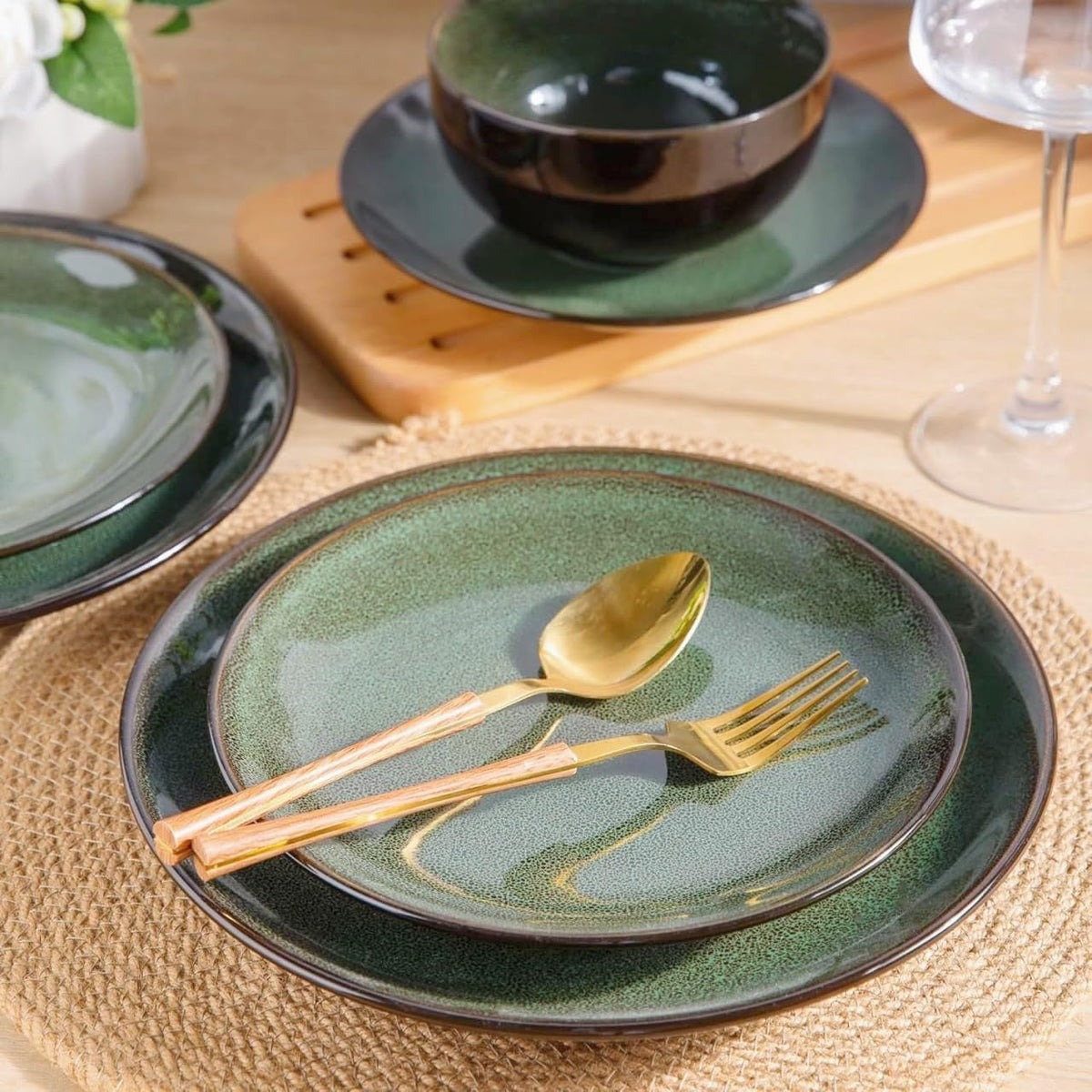 ceramic-dinnerware-sets-for-6-18pcs-porcelain-plates-and-bowls-set