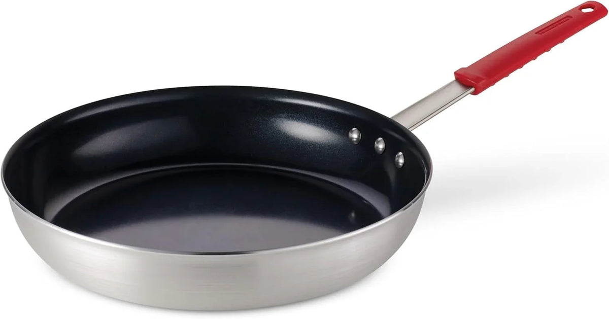 professional-14-inch-ceramic-non-stick-extra-large-frying-pan-heavy-gauge-aluminum-skillet-with-ceramic-nonstick-coating-dishwasher-and-oven-safe-black-made-in-brazil