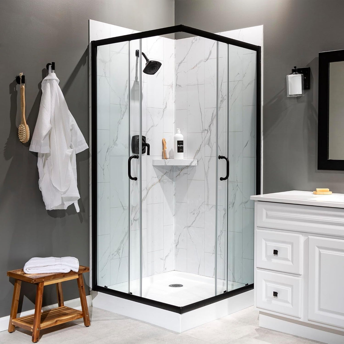 vinyl-shower-shelf-in-carrara-marble-urban-glacier