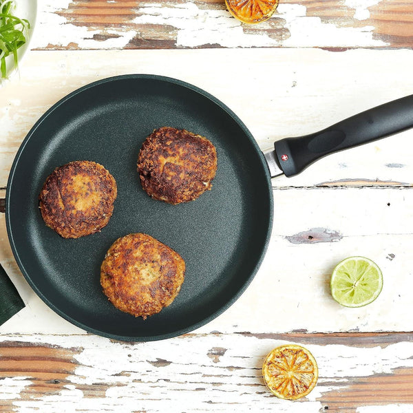 Frying Pans Nonstick with Lid, Features Ergonomic Handle, Nonstick Diamond Coated Aluminum Skillets and Oven Safe Frying Pans with Lids, Cover Included, 9.5 Inch5