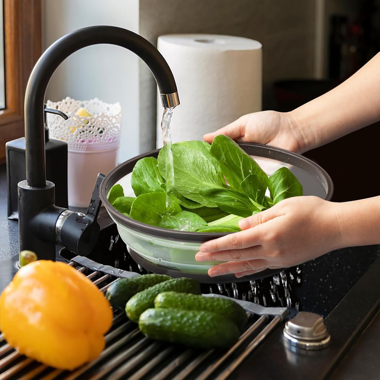 microwave-splatter-cover-silicone-mat-10inch-black-collapsible-vented-reusable-food-guard-plate-cover-heat-resistant-trivet-for-pots-pans-kitchen-counter