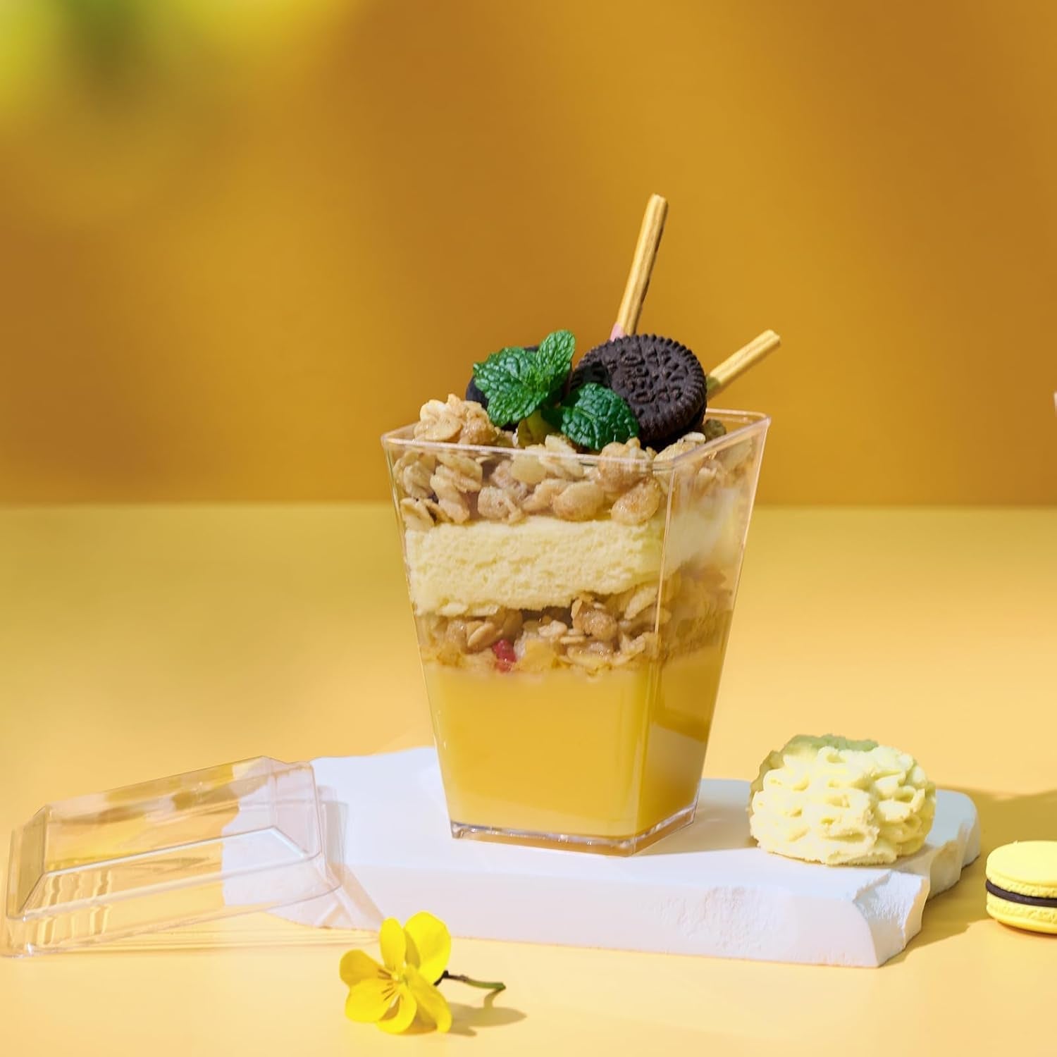50-pack-5-oz-plastic-dessert-cups-with-lids-and-spoons-yogurt-parfait-appetizer-cup-for-party-clear-mini-dessert-shooter-for-pudding-fruit-trifle-ice-cream