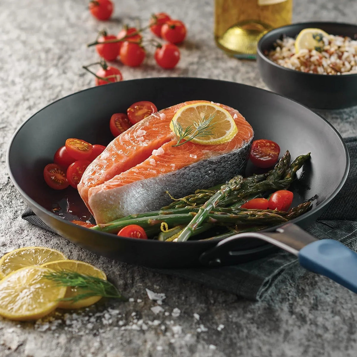 carbon-steel-12-inch-large-frying-pan-with-silicone-grip-naturally-non-stick-skillet-oven-safe