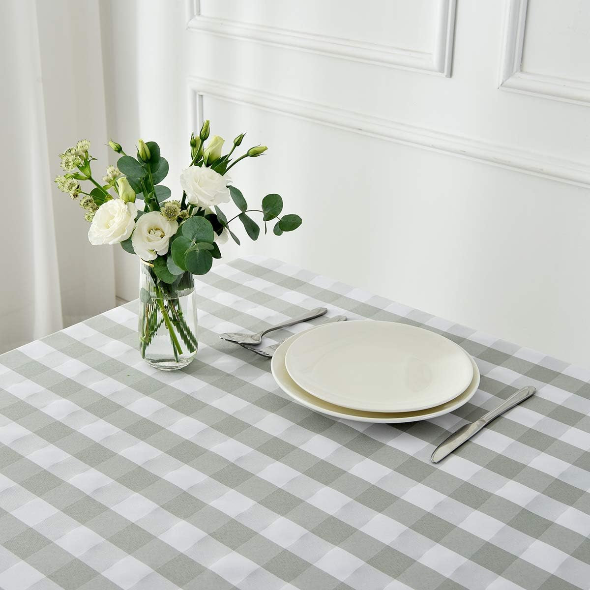 rectangle-checkered-tablecloth-waterproof-spillproof-wrinkle-resistant-buffalo-plaid-heavy-weight-table-cloth-gingham-table-cover-for-outdoor-and-indoor-use-52-x-70-inch-grey-and-white