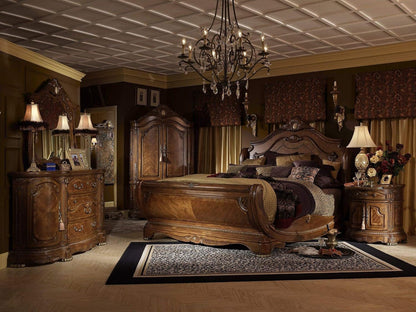 Cortina Queen Sleigh Bed in Honey Walnut2