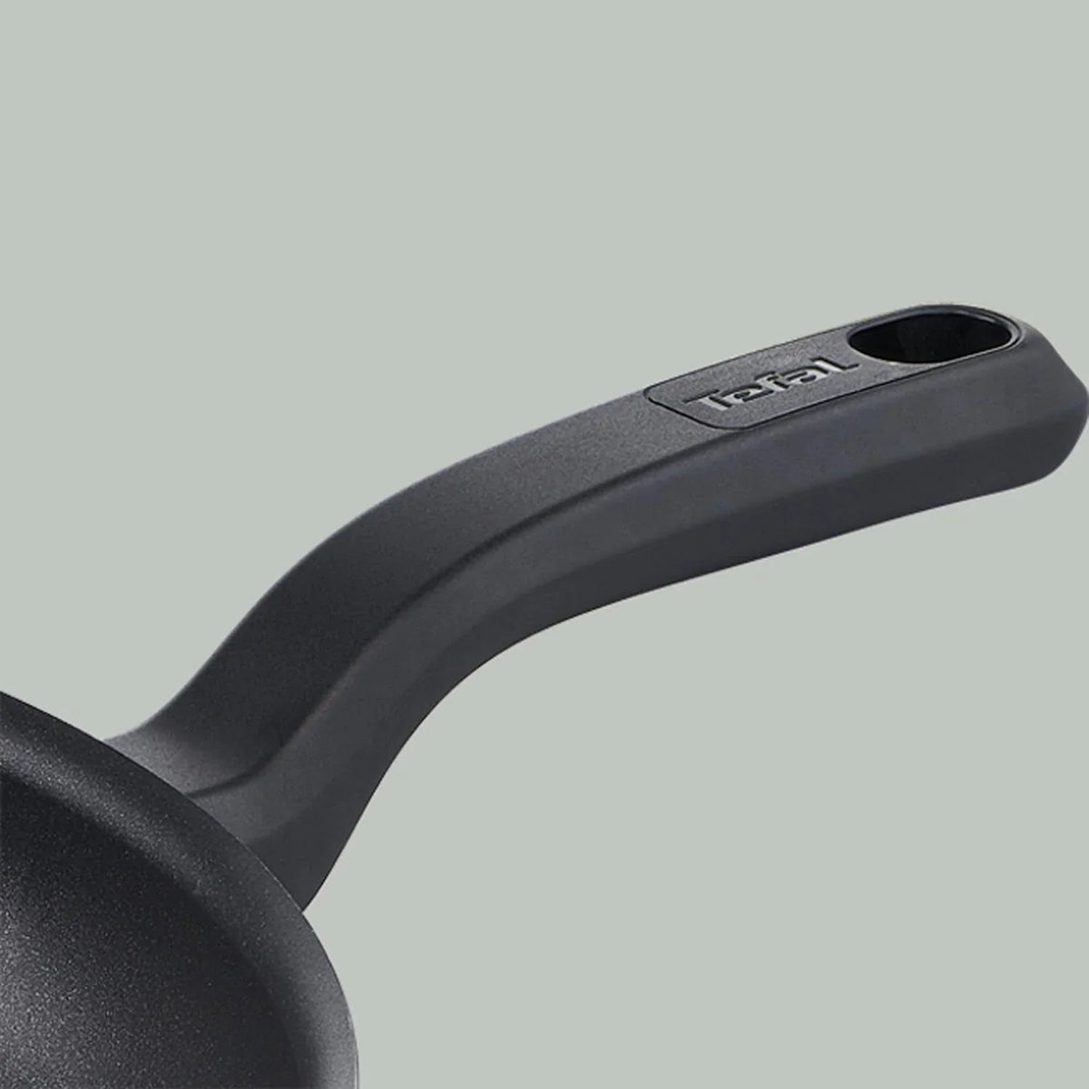 tefal-d52619-resist-wok-pan-safe-titanium-non-stick-coating-thermal-signal-temperature-indicator-not-suitable-for-induction-cookers-easy-cleaning-flame-protect-technology-black-28-cm