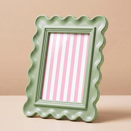 5X7 Inches Wavy Scalloped Picture Frame Sage Green1
