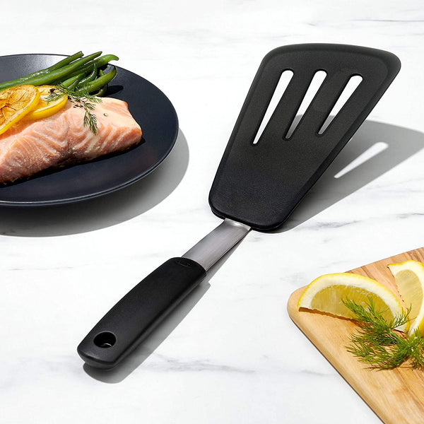 OXO Good Grips Silicone Flexible Omelet Turner7