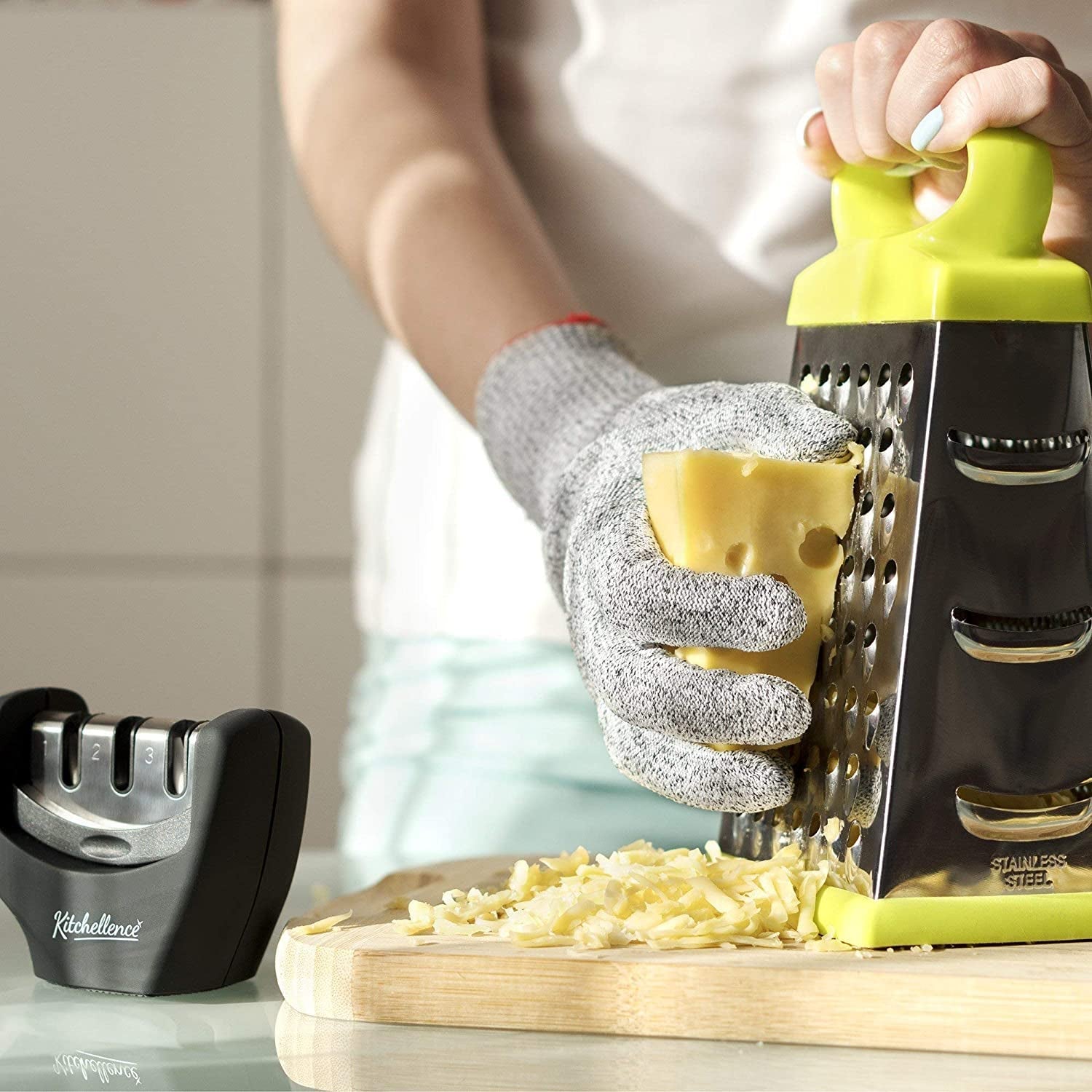 4-in-1-kitchen-knife-accessories-3-stage-knife-sharpener-helps-repair-restore-polish-blades-and-cut-resistant-glove-black