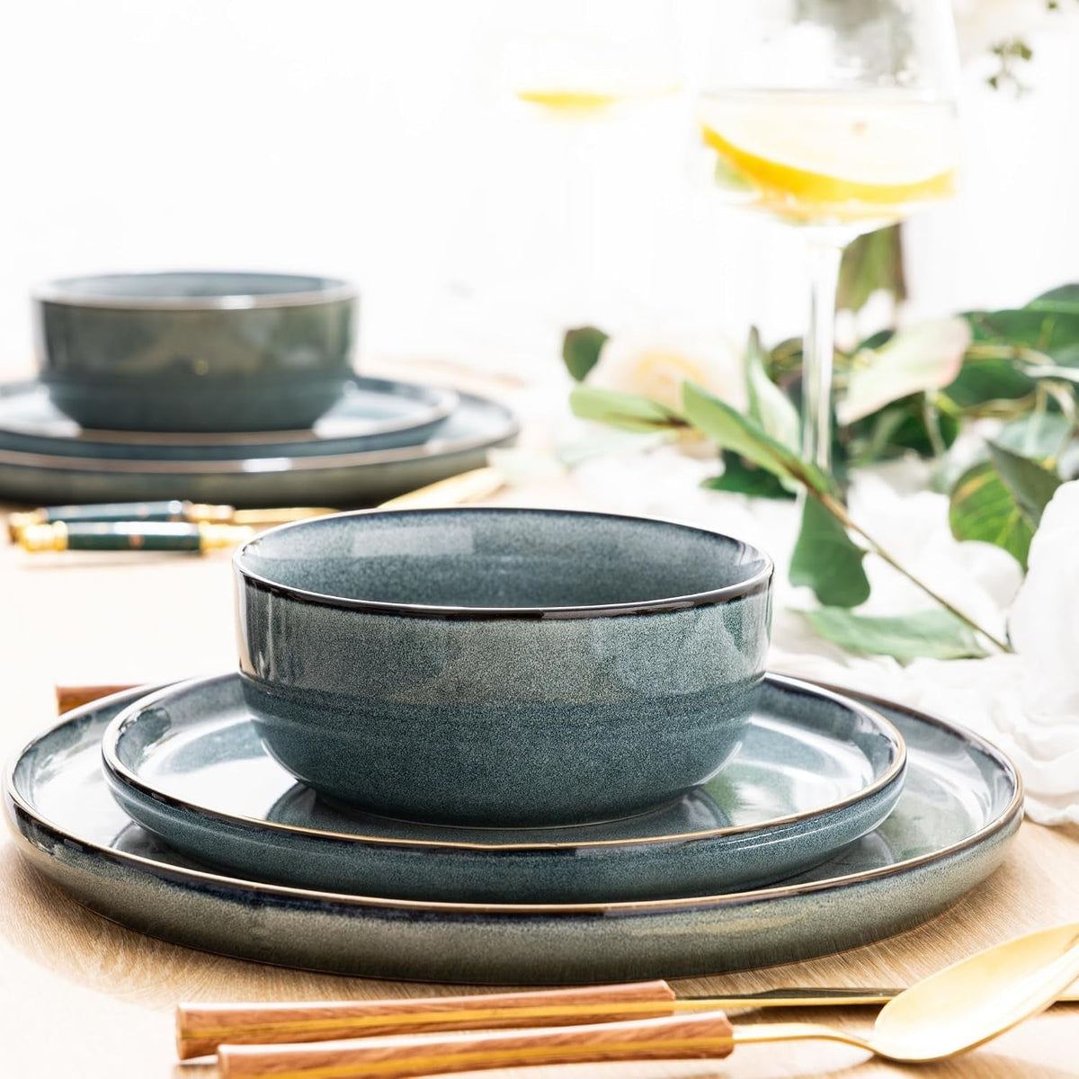 dinnerware-sets-for-8-24-pieces-ceramic-plates-and-bowls-set