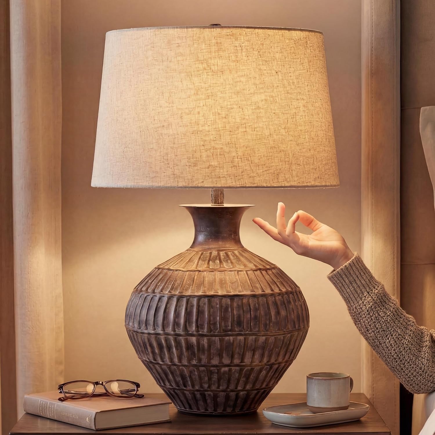 signature-design-by-ashley-magan-metal-table-lamp-28-antique-bronze