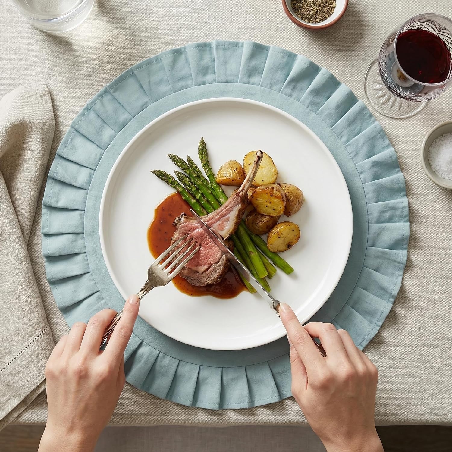 4-pcs-100-cotton-ruffled-round-placemats-14-5-inch-washable-table-mats