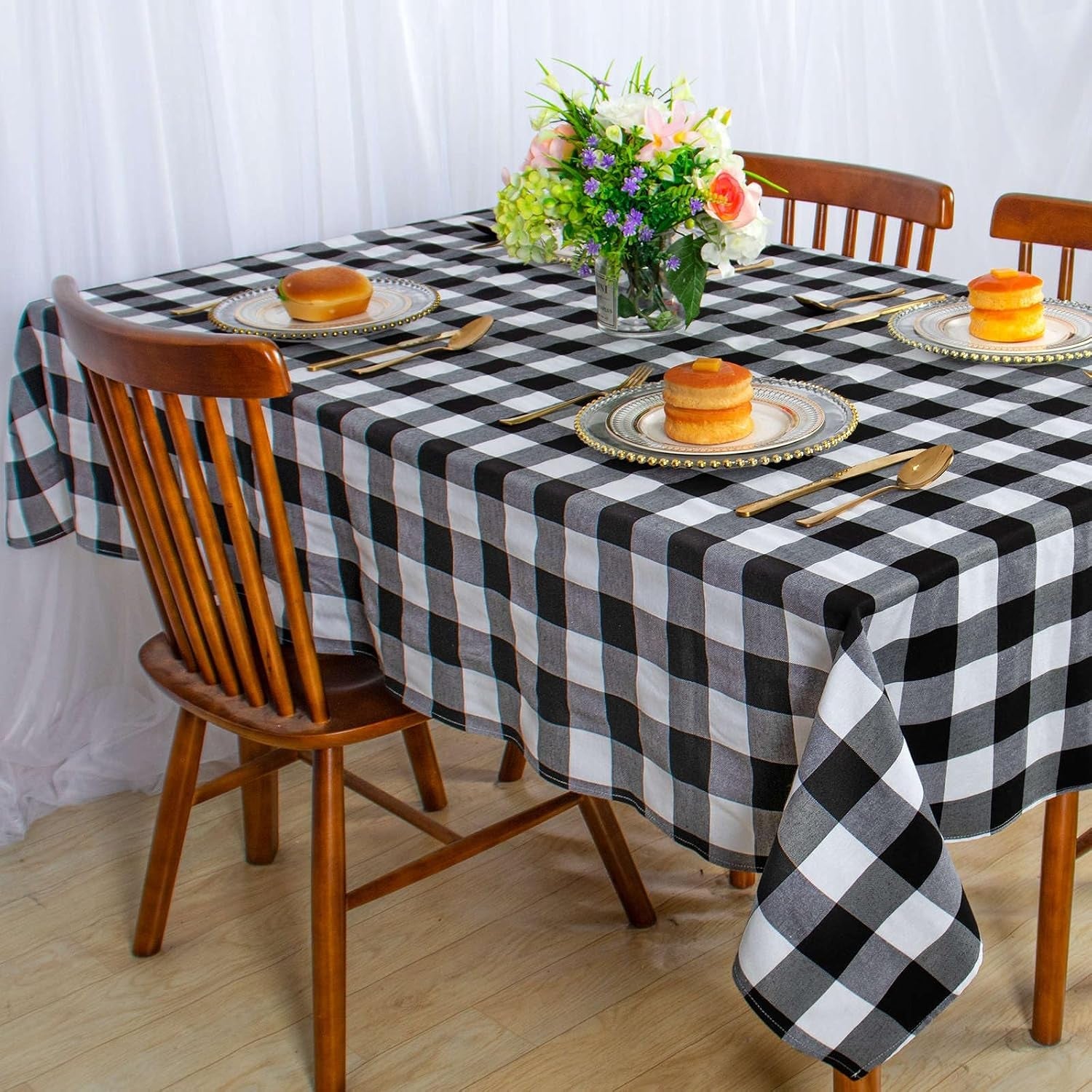 checked-tablecloth-rectangle-54x80-inch-black-and-white-buffalo-plaid-tablecloth-washable-check-table-cover-gingham-tablecloths-for-dining-room-rustic-table-linen-christmas