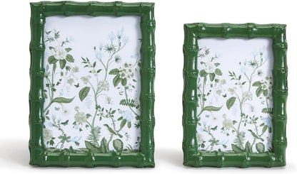 53758 Countryside Green Frames, Set of 22