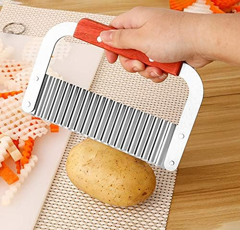 crinkle-cutter-stainless-steel-potato-slicer-heavy-duty-wavy-crinkle-cutting-chopping-tools-with-wooden-handle-for-carrot-veggies-heavy-duty-wooden-handle-sharp-and-deep-waves-crinkle-cutting-for-carrot-zucchini-pickled-cucumber-dishwasher-safety