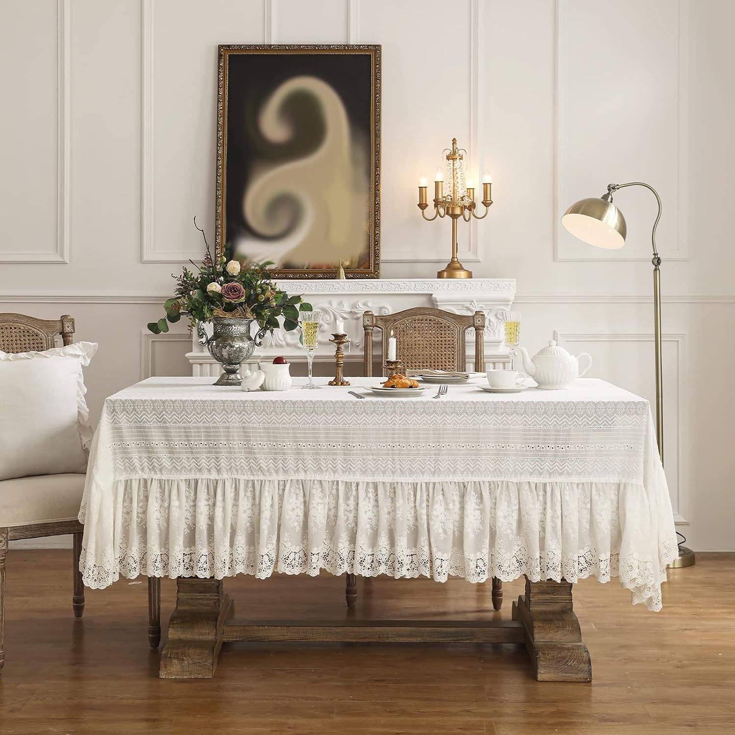 vintage-french-lace-cotton-table-cloth-rectangular-67x118-neumann
