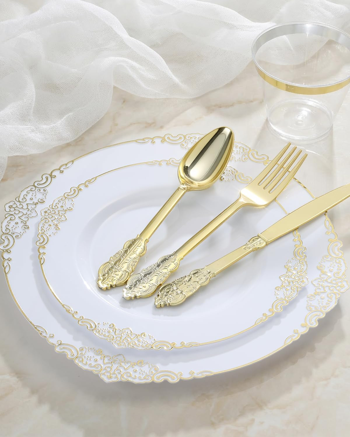 350-piece-gold-plastic-dinnerware-set-for-50-guests