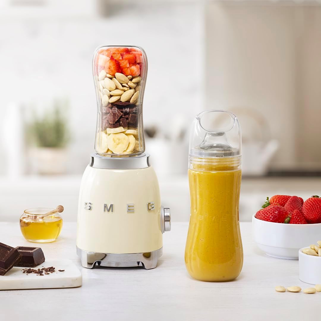 smeg-50s-retro-style-personal-blender-with-backlit-knob-and-two-600-ml-bpa-free-bottles-pbf01crus-cream