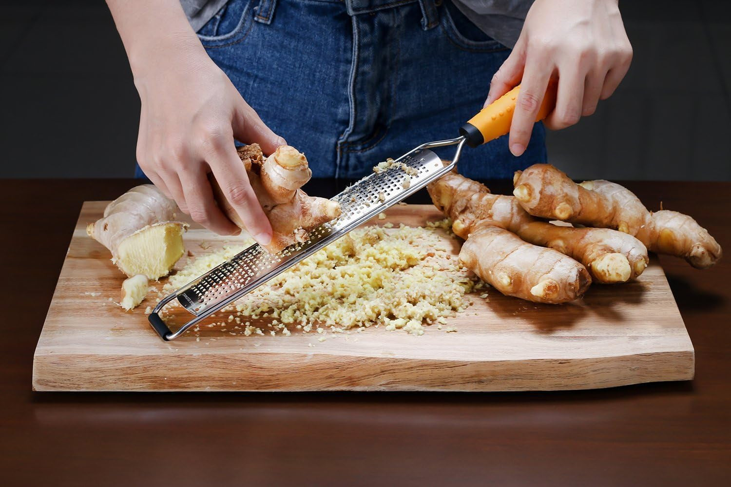 pro-lemon-zester-heavy-duty-grater-parmesan-garlic-nutmeg-chocolate-fruits-vegetables-ginger-cheese-shredder