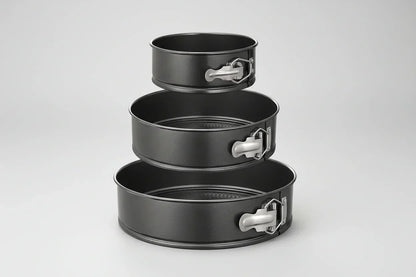 3-piece black nonstick leakproof springform cake pans set in 6, 8, and 10 inch sizes