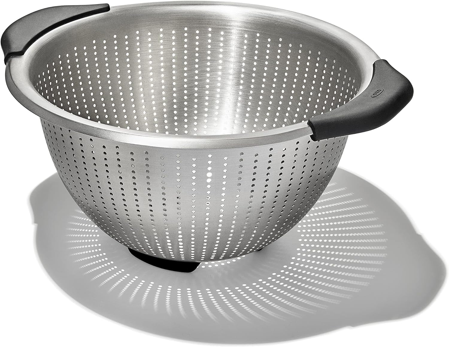 oxo-good-grips-strainer-5-qt-capacity-stainless-steel-colander-nesting-design-for-easy-storage-non-slip-handles-drains-pasta-and-vegetables-dishwasher-safe