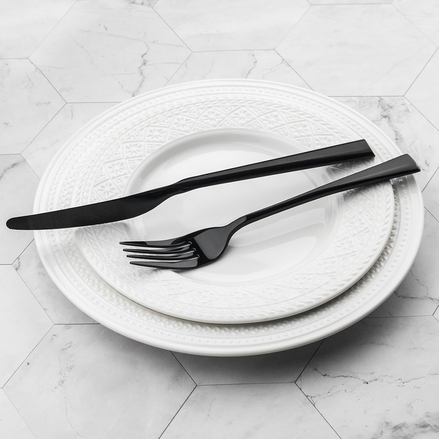 bailey-black-20-piece-forged-stainless-steel-flatware-set-cutlery-set-service-for-4-silver-finish-dishwasher-safe