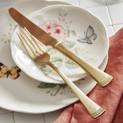 Butterfly Meadow Porcelain 28-Piece Dinnerware Set for 412