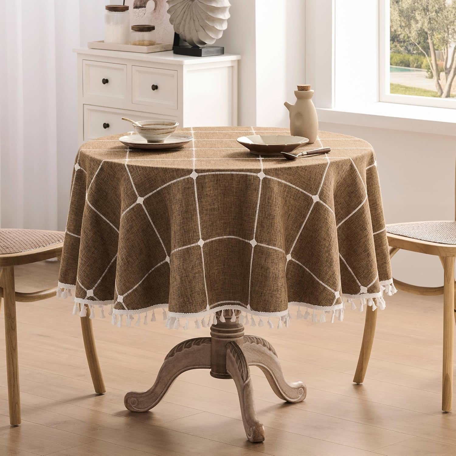 boho-round-grid-tablecloth-with-tassels-caramel-52in