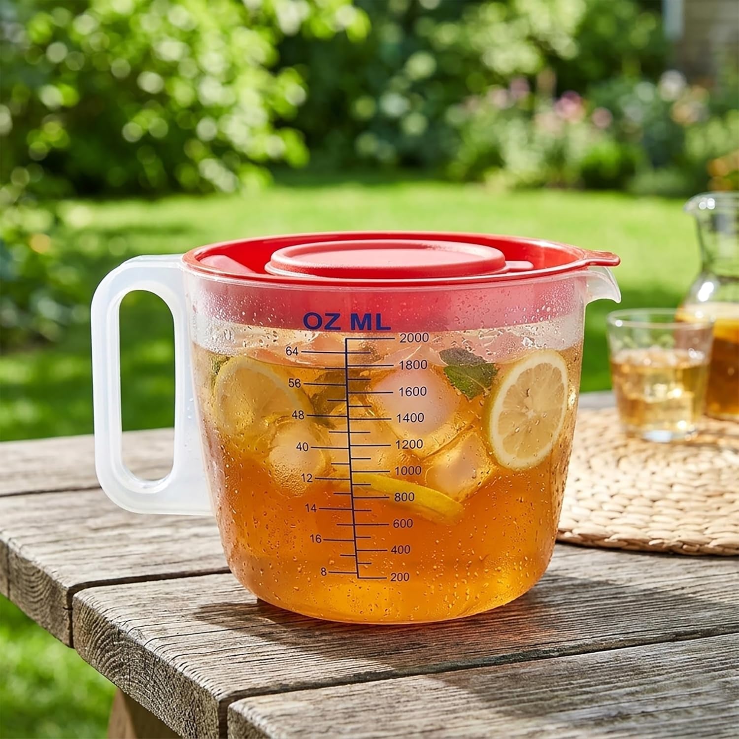8-cup-measuring-cup-mixing-pitcher-with-handle-and-spout-splatter-free-lid-bpa-free-ideal-for-baking-pancakes-and-whisking