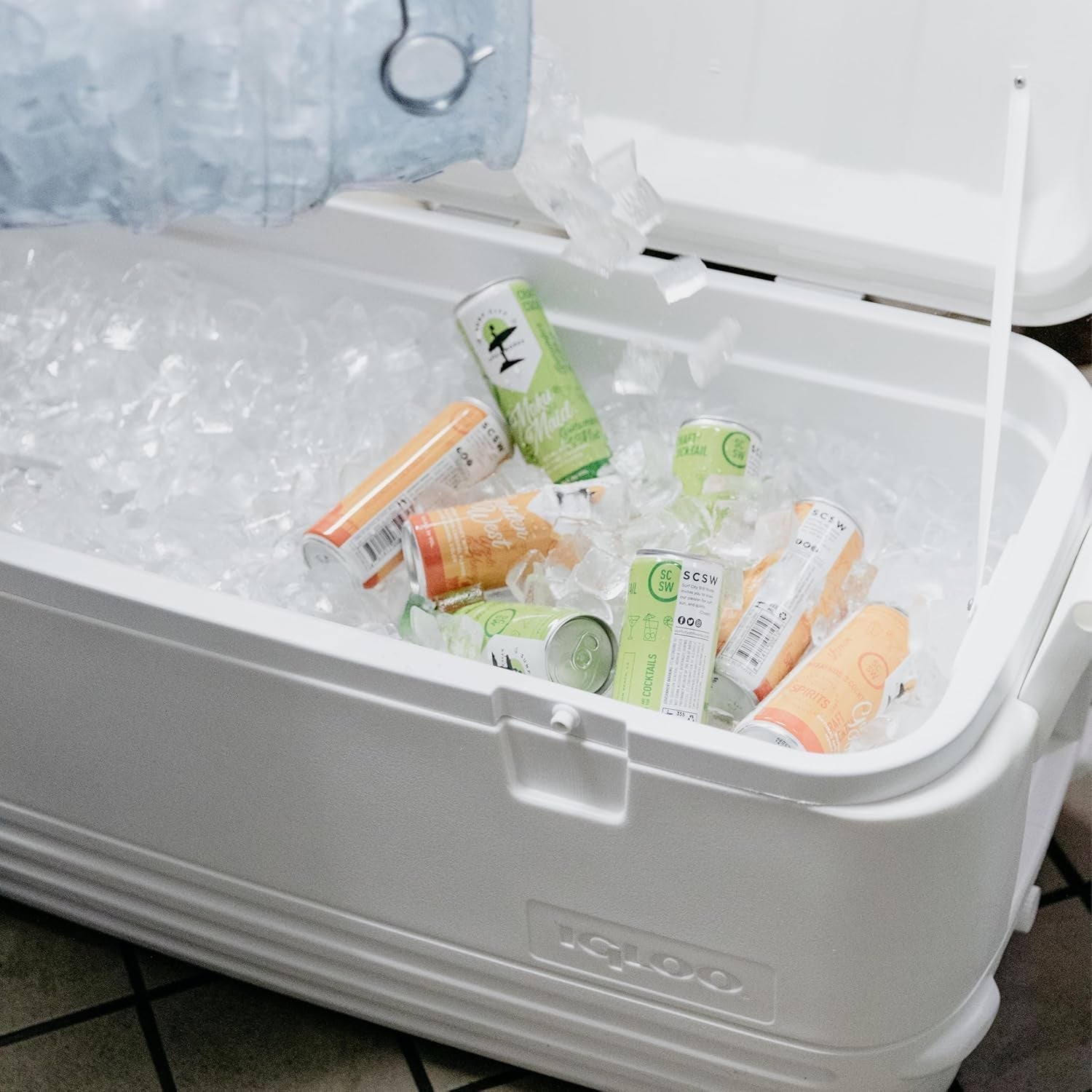 hard-cooler-polar-party-bar-series-insulated-ice-chests