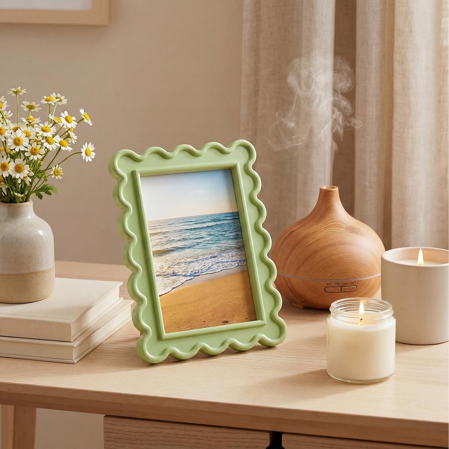 4x6-inches-light-green-flower-wavy-scalloped-picture-frame-cute