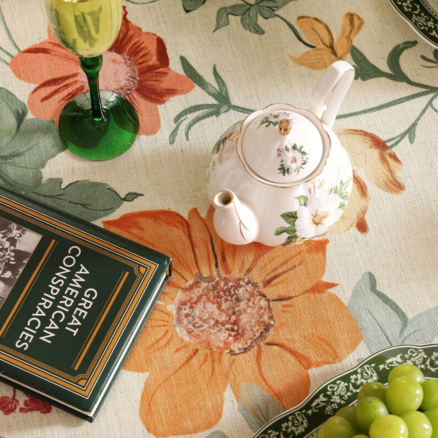 designer-french-linen-rectangular-tablecloth-79x55-milch