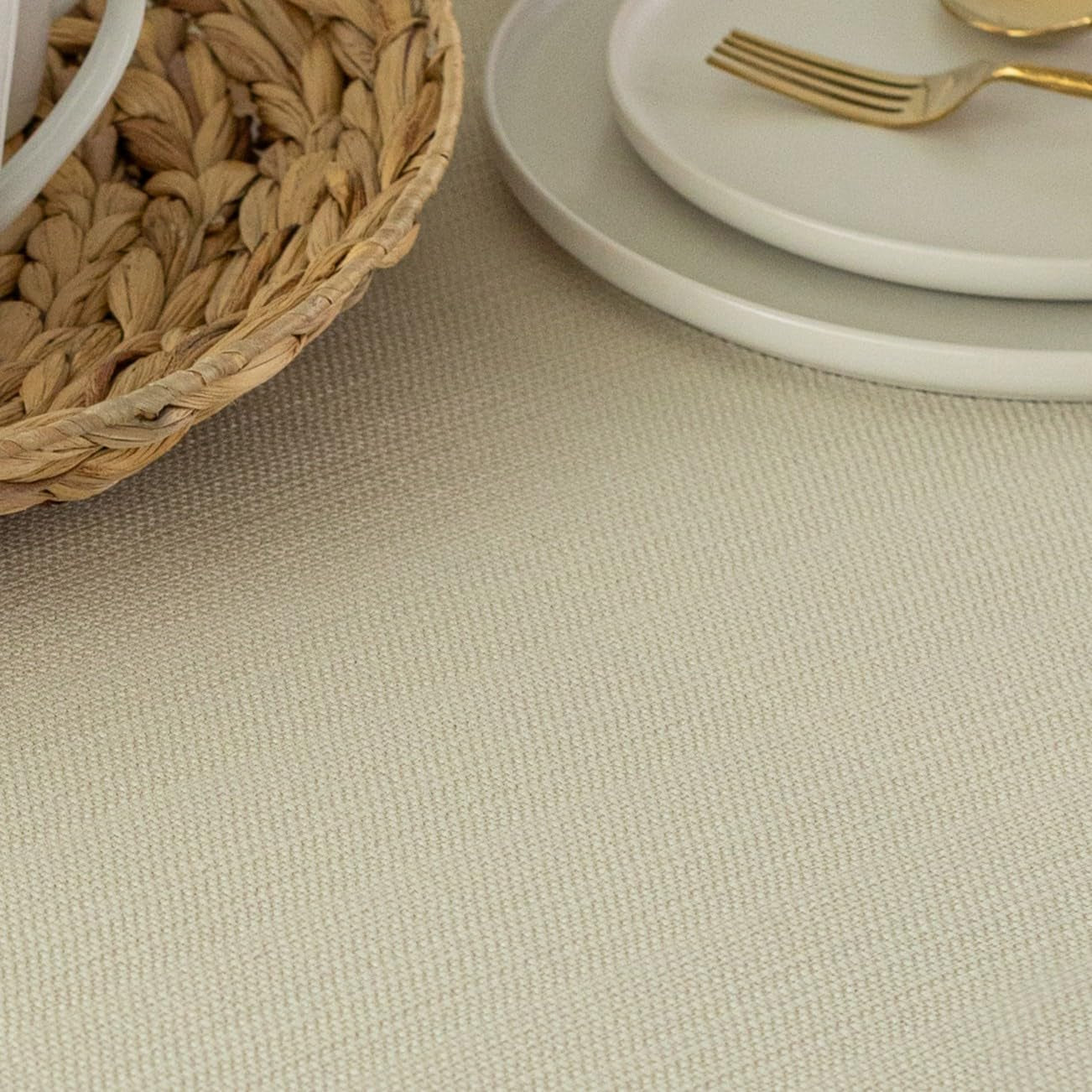 cameron-textured-fabric-table-cloth-for-everyday-home-dining-parties-weddings-holiday-tablecloths-70-round-flax-beige-taupe