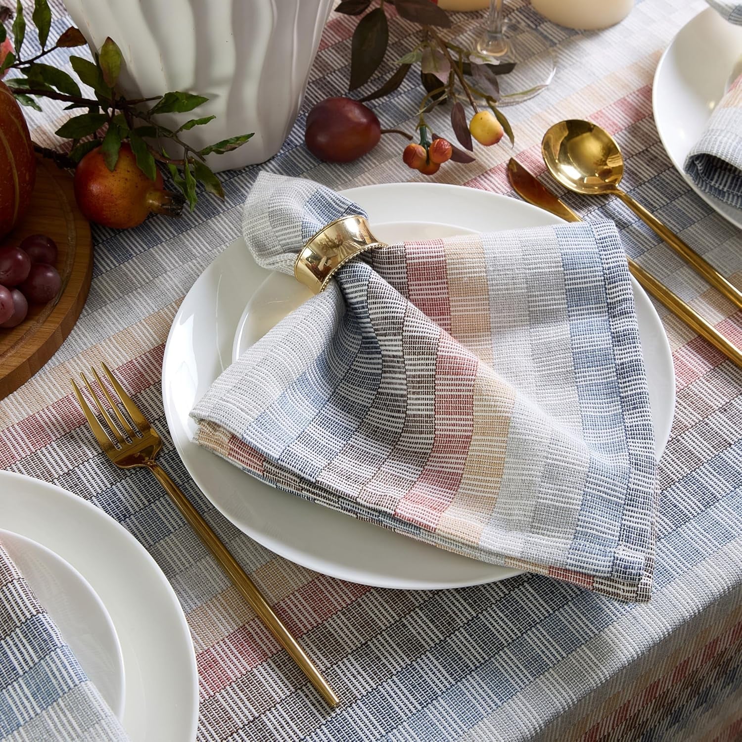 chester-thanksgiving-tablecloth-70-inch-round